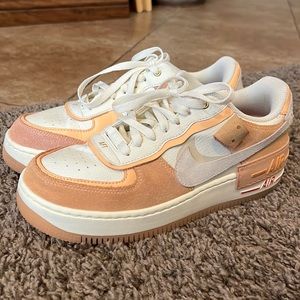 Nike Air Force 1 Shadow Sisterhood Cashmere Orange DM8157-700 Size 10 Women